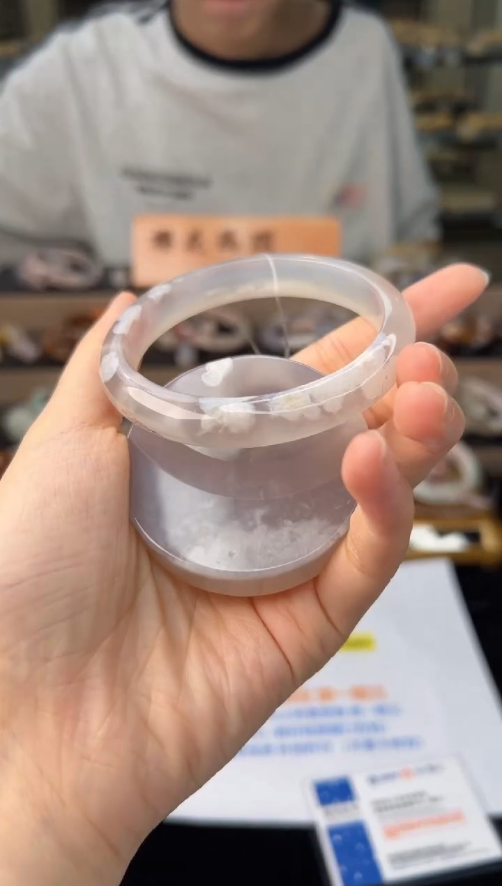 石英质玉未镶嵌手镯58圈口（赠送镯心）242204