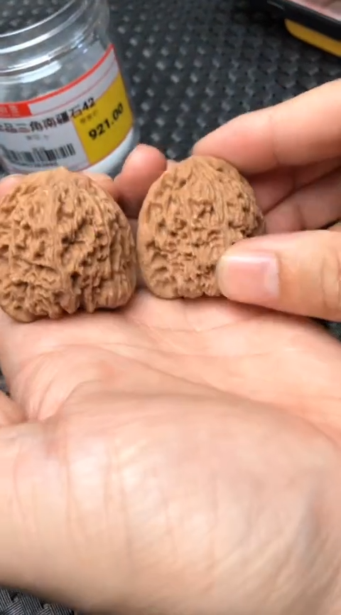 把件文玩核桃全品三角南疆石42