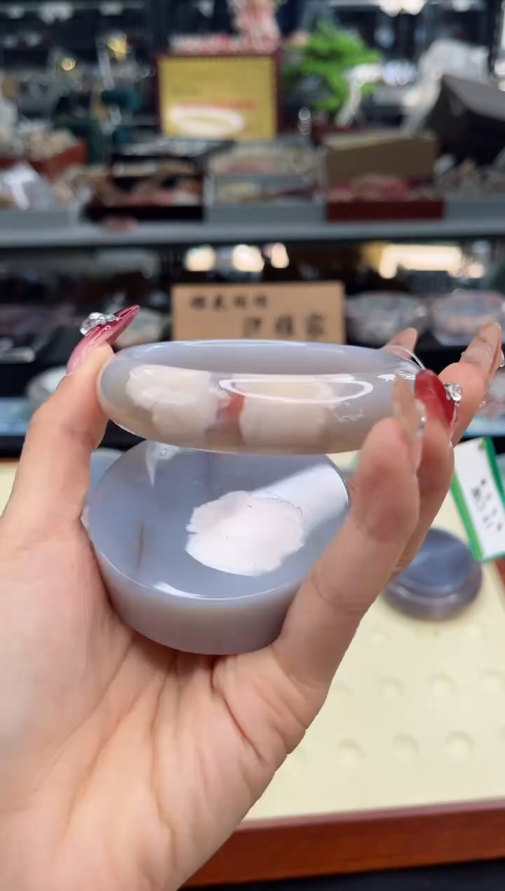 【闪购商品】石英质玉手镯未镶嵌61圈口（赠品镯心）3538875