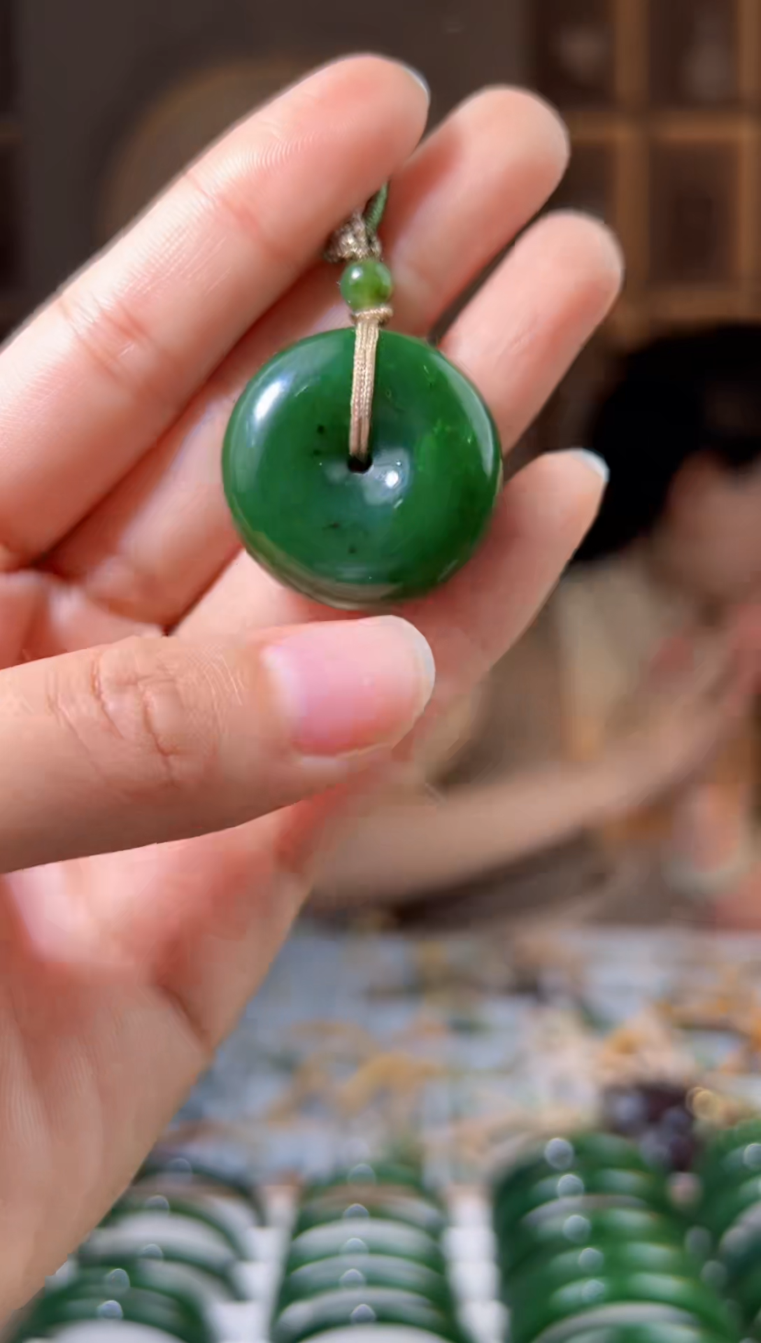 颈饰未镶嵌和田玉拍一发一，拍一发一