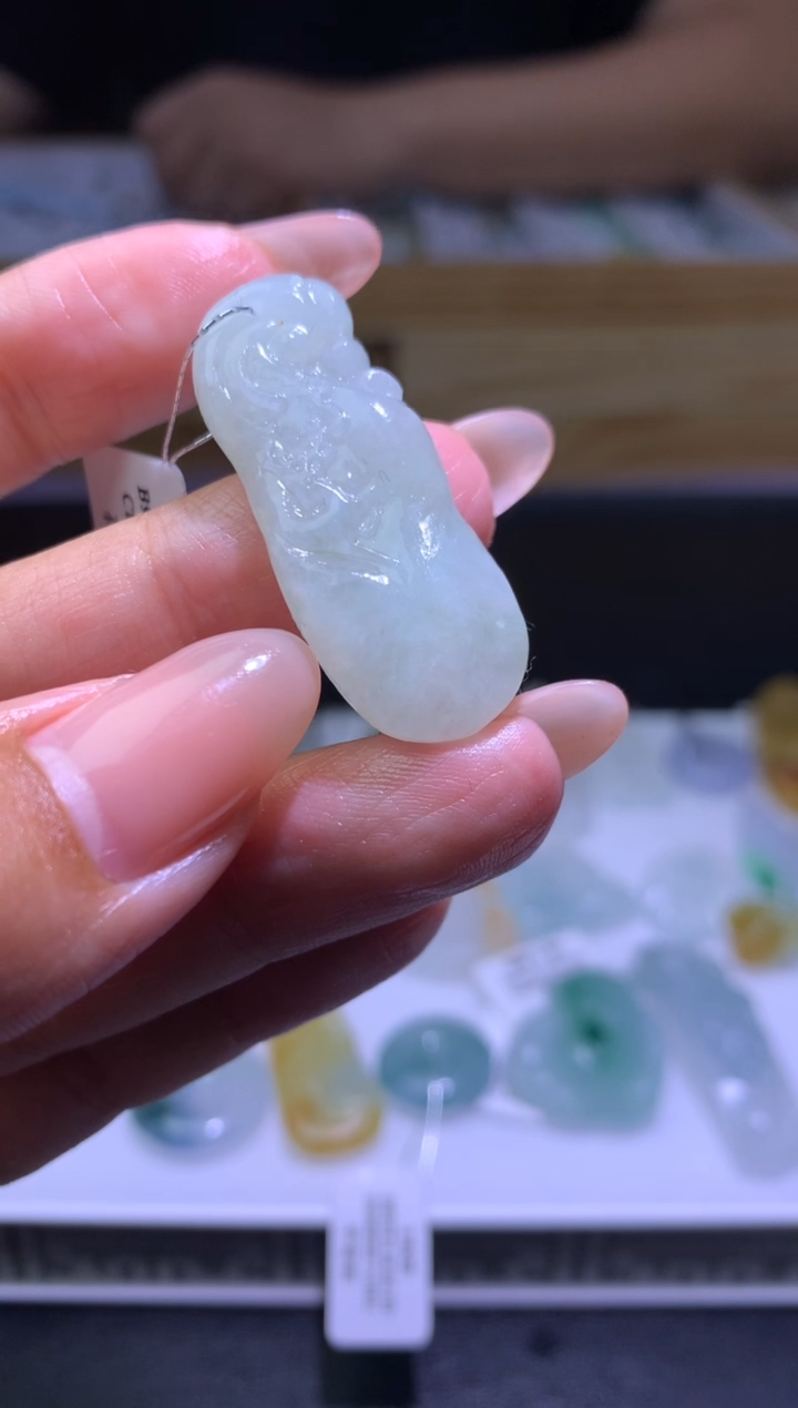 定制翡翠未镶嵌毛货