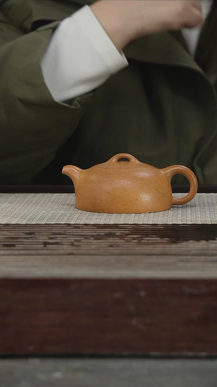 茶壶紫砂48号150CC