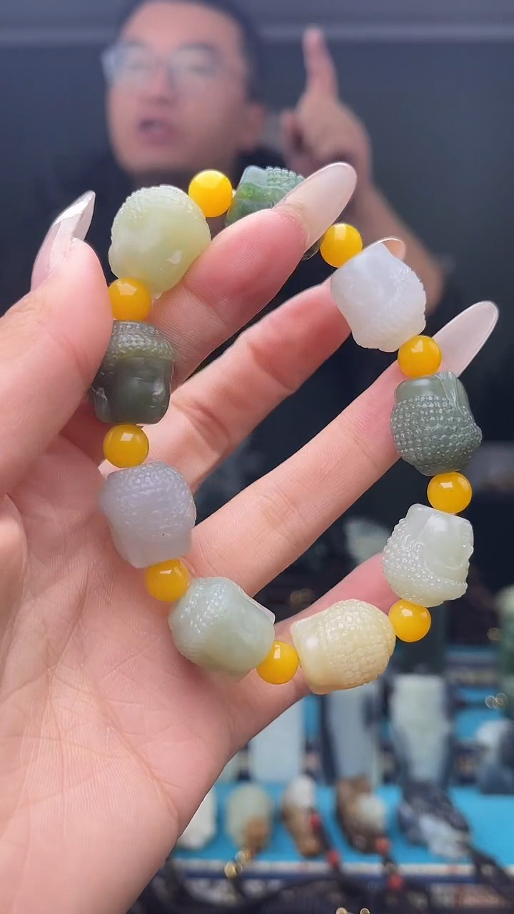 未镶嵌和田玉挂件1