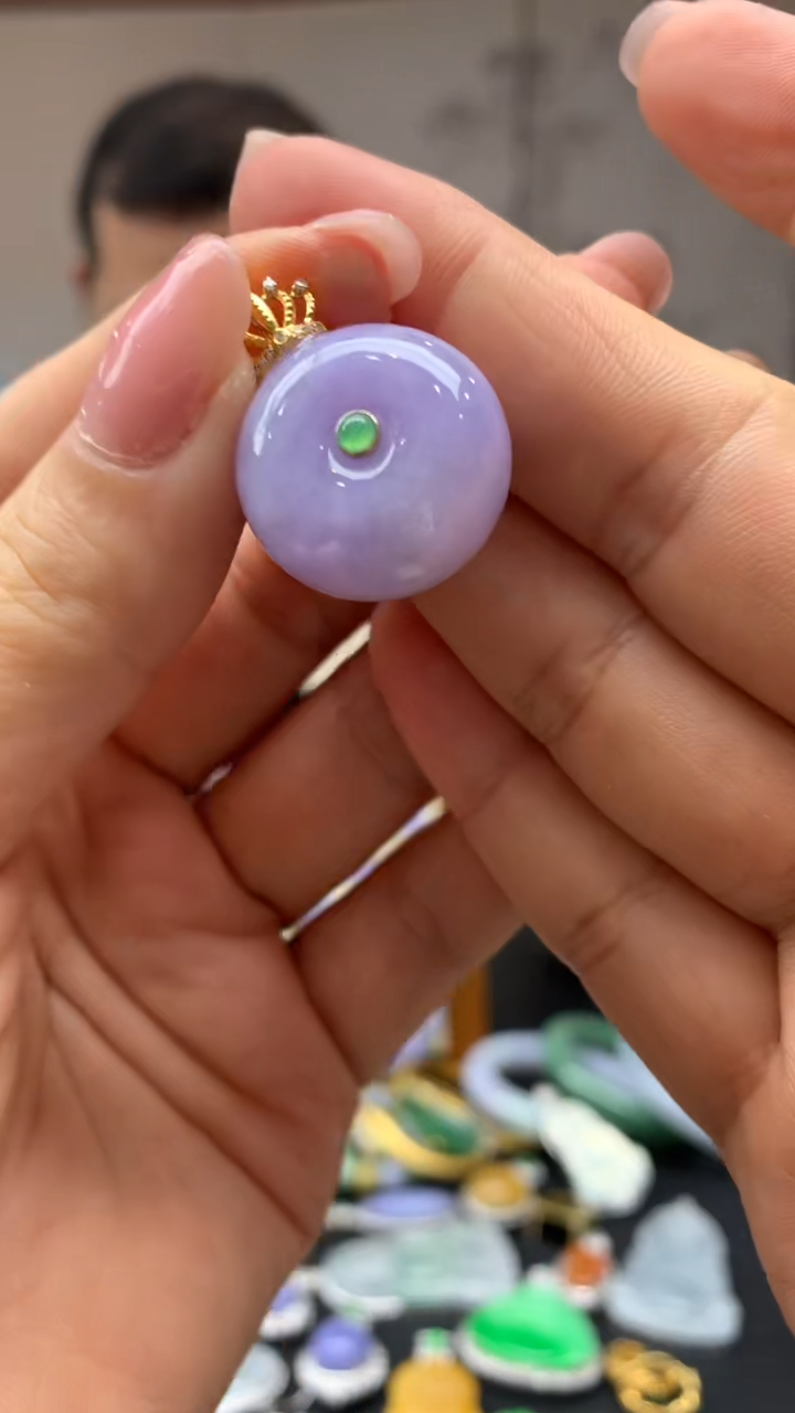 【闪购商品】翡翠颈饰18K金镶嵌10-天然翡翠