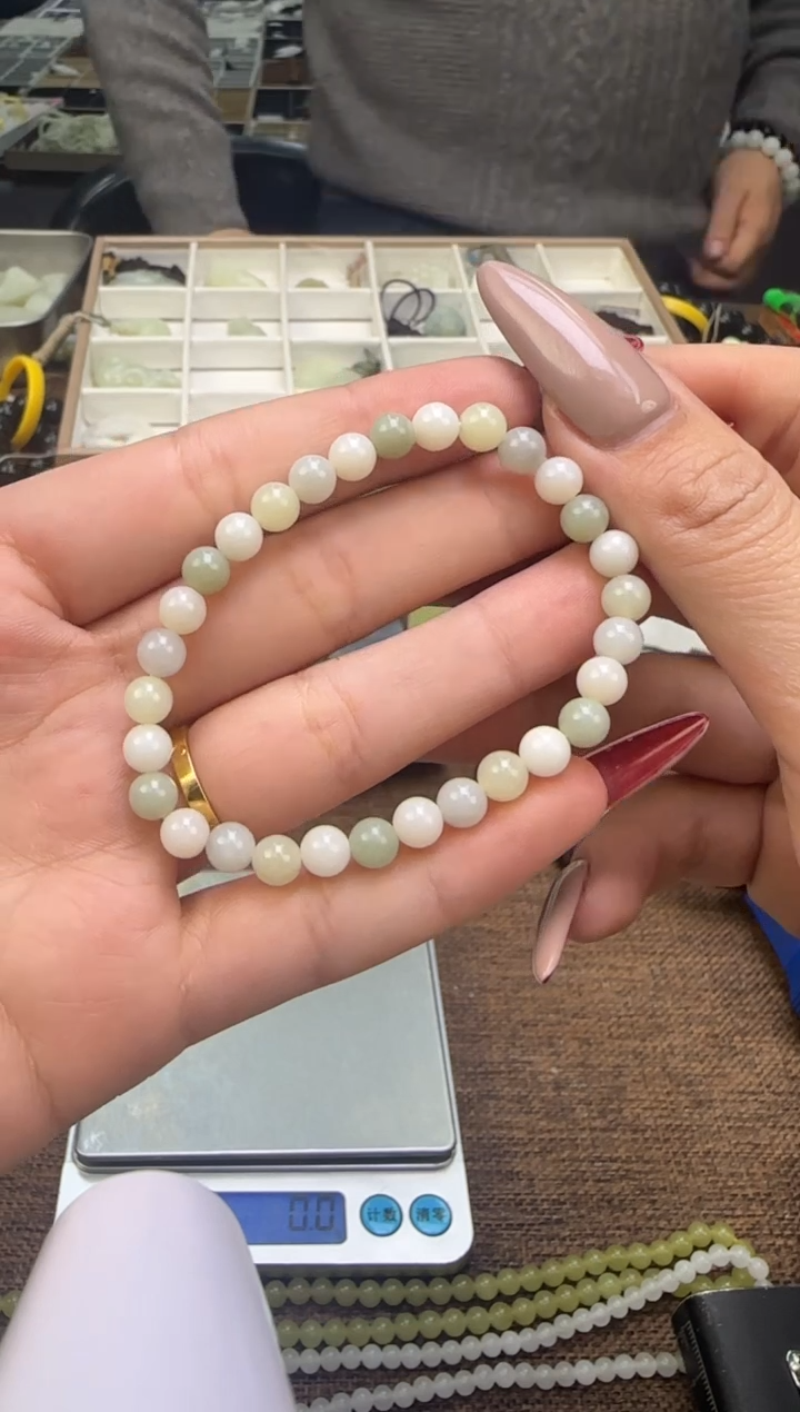未镶嵌手串和田玉手串/多样性发货/发其一