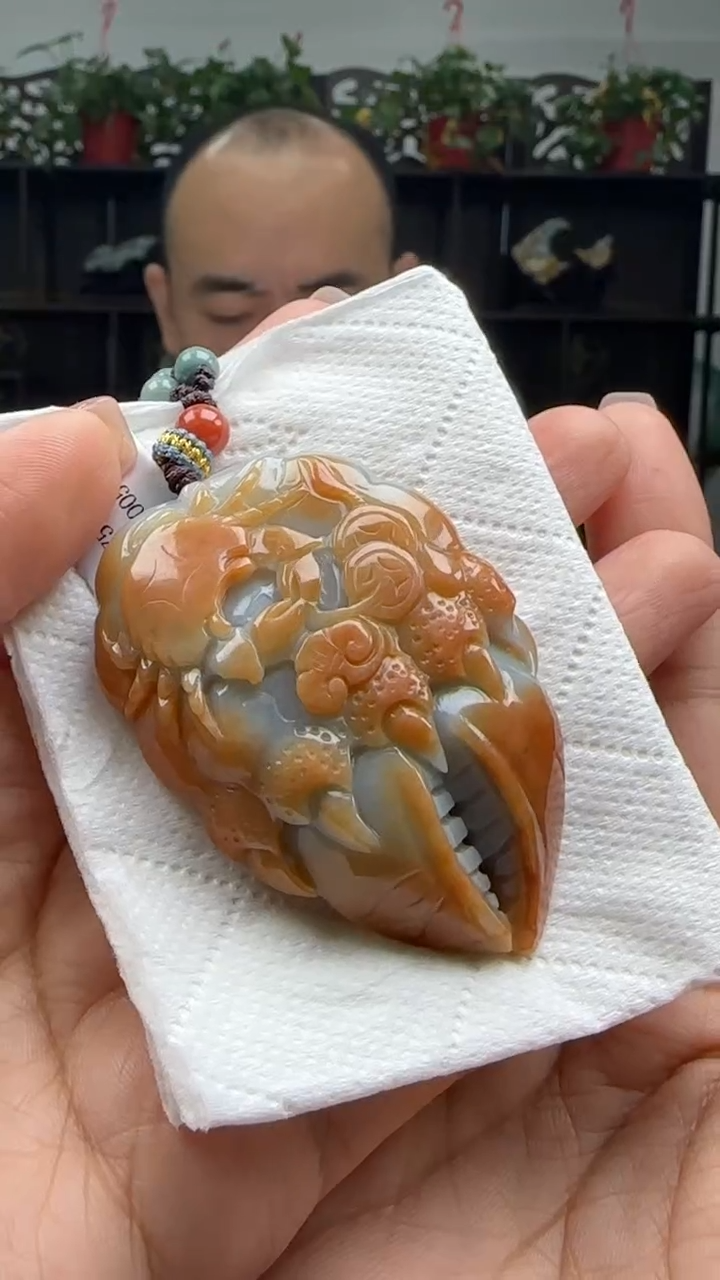 【闪购商品】翡翠颈饰未镶嵌天然翡翠A货吊坠