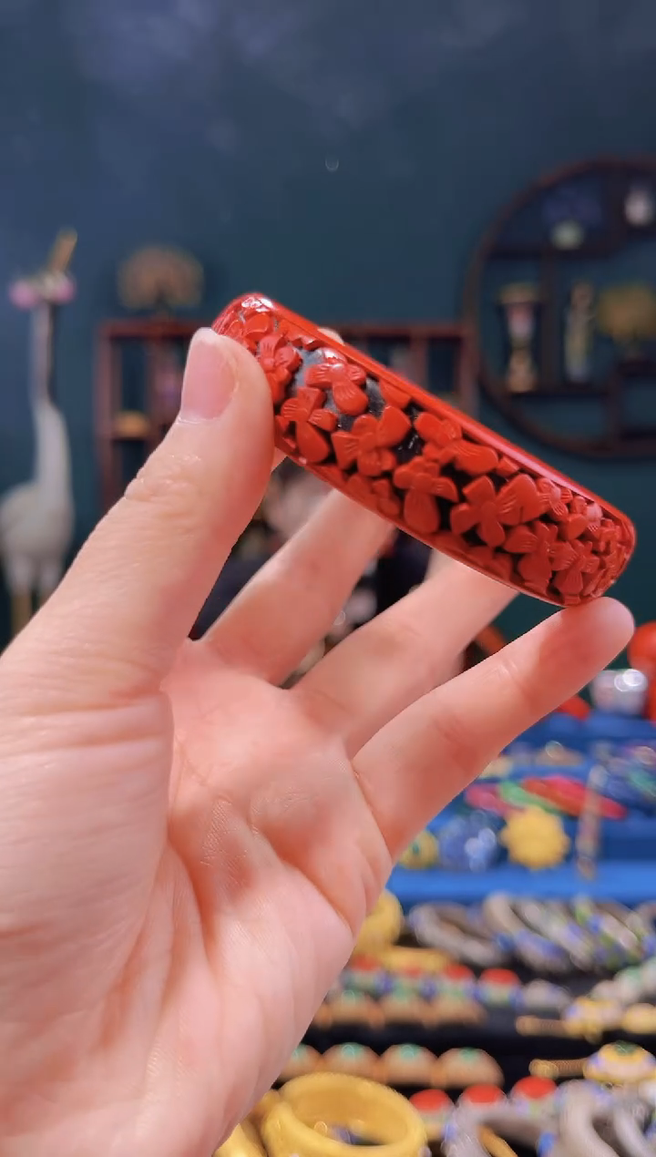 【闪购商品】非遗技艺  雕漆花卉手镯60圈口