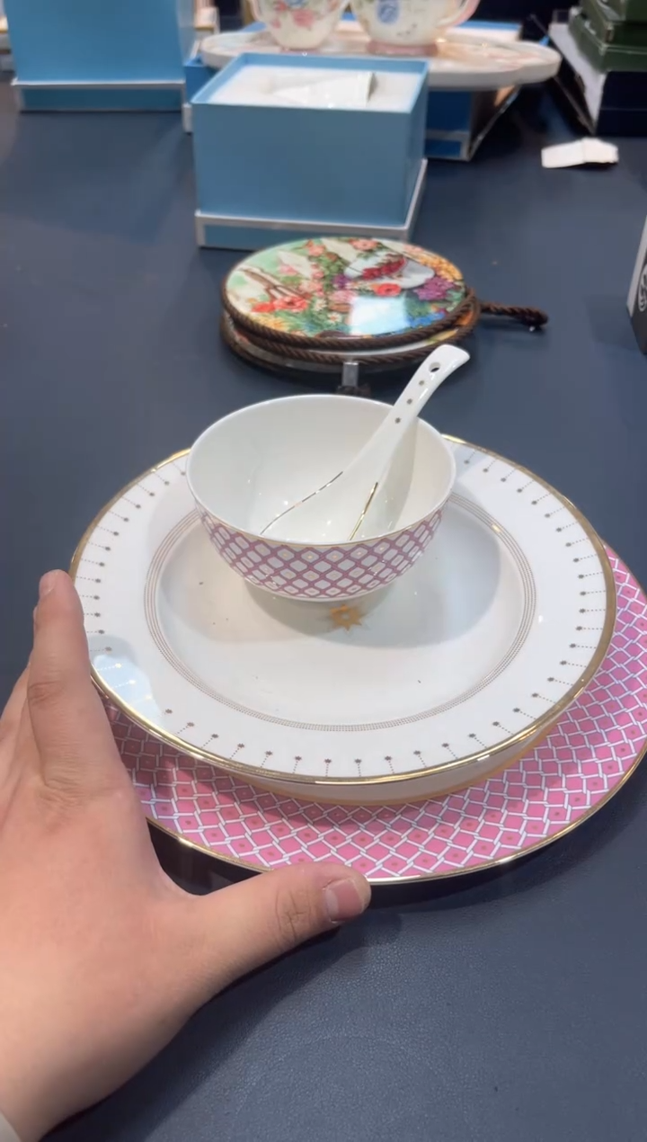 【闪购商品】碗A546全场正品，京东包邮