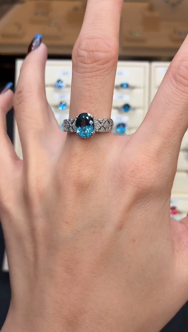 银S925镶嵌戒圈海蓝宝石00000