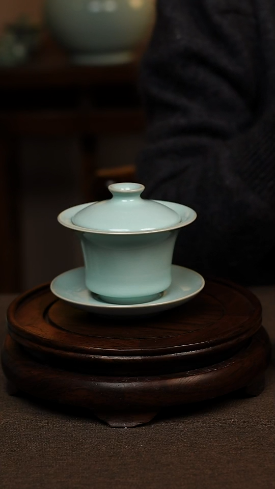 瓷片天青色全手工三才马蹄盖碗130ml一级礼盒包装