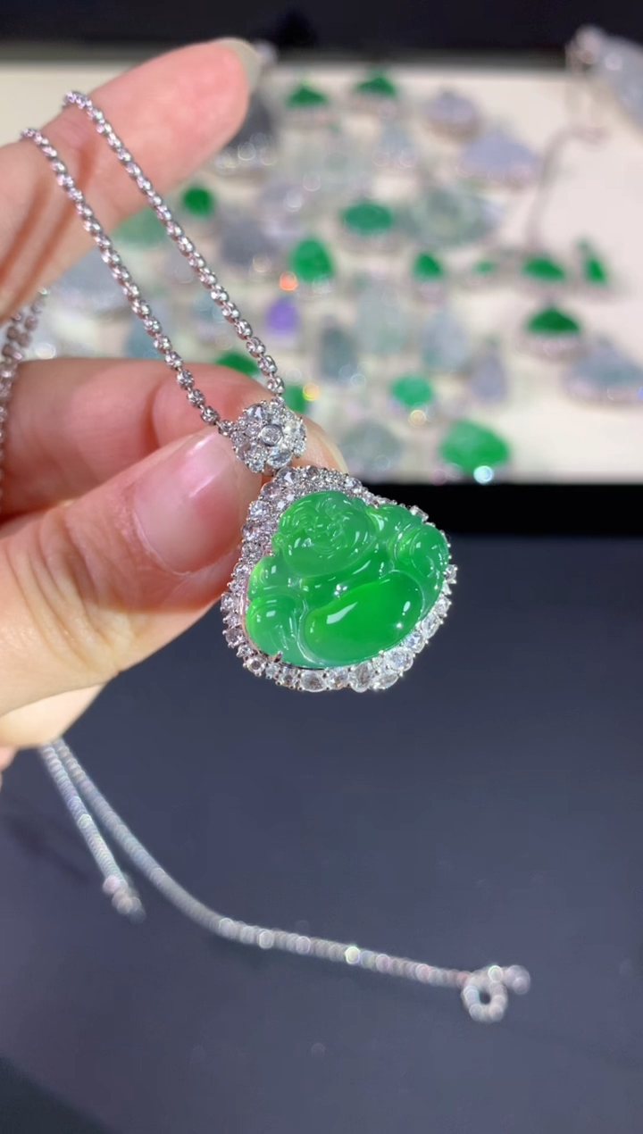 【闪购商品】翡翠吊坠(不含链)18K金镶嵌A601|29800