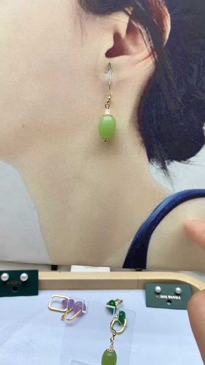 【闪购商品】葡萄石耳饰银S925镀金镶嵌130