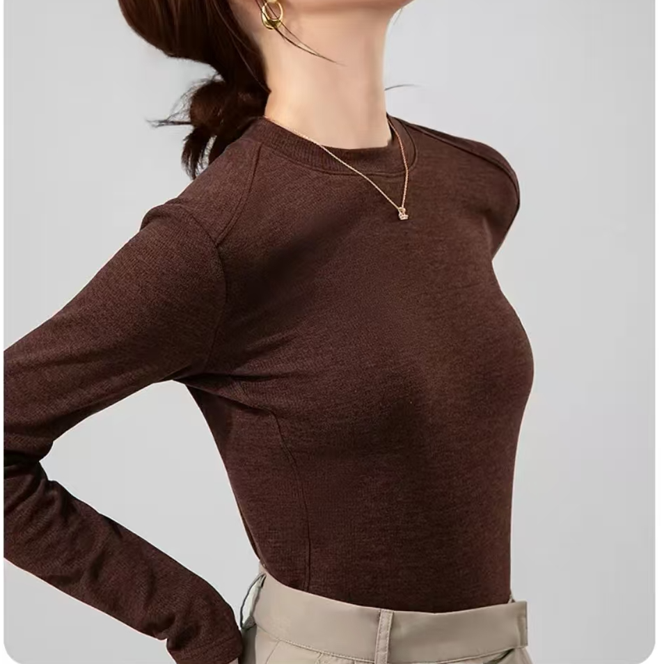 9385-（咖啡）山茶油鱼骨德绒打底衫