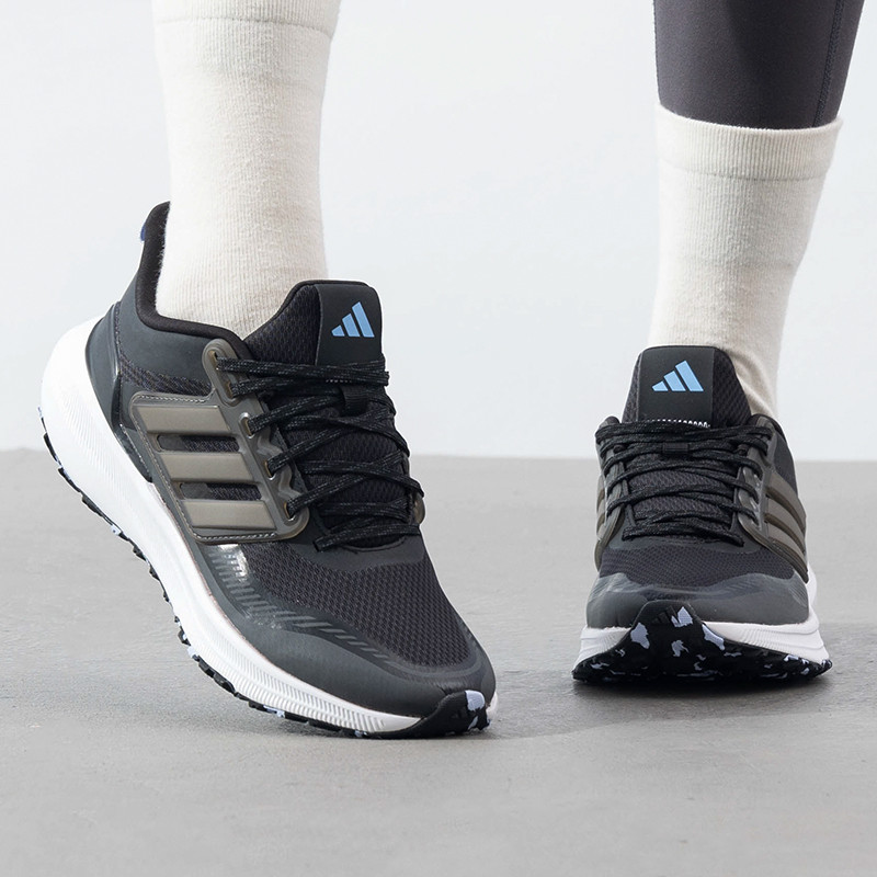 adidas阿迪达斯跑步鞋女鞋新款运动鞋时尚透气轻便缓震跑鞋ID9401