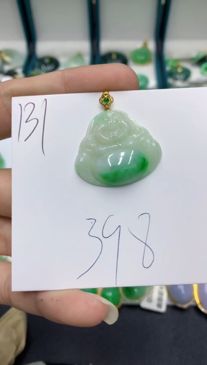 【闪购商品】翡翠颈饰18K金镶嵌翡翠