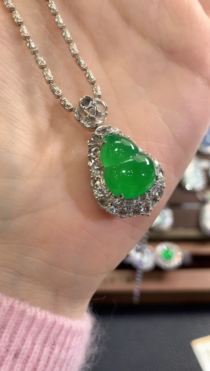 吊坠(不含链)18K金镶嵌翡翠d47