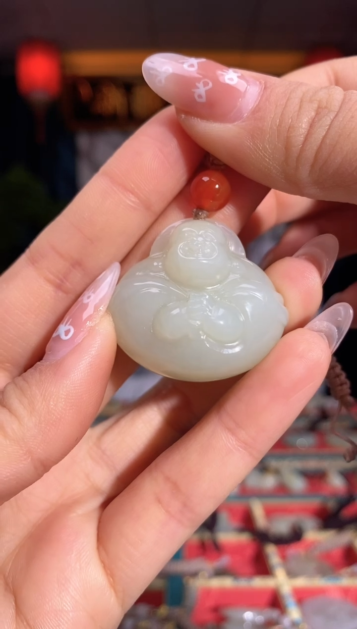 【闪购商品】和田玉颈饰未镶嵌抱抱佛