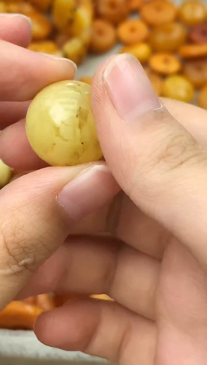 【闪购商品】琥珀珠宝奇石未镶嵌97465