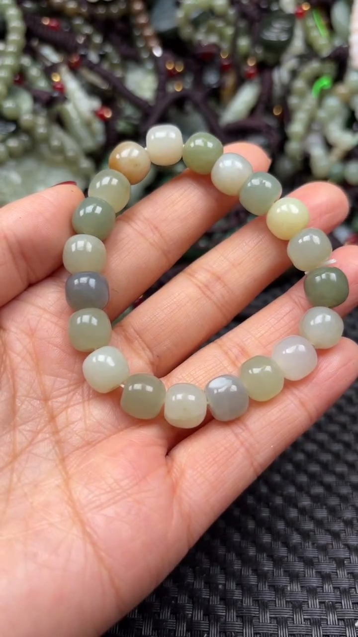 【闪购商品】和田玉颈饰未镶嵌.