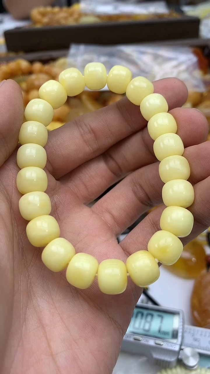 裸石琥珀未镶嵌手串卡10