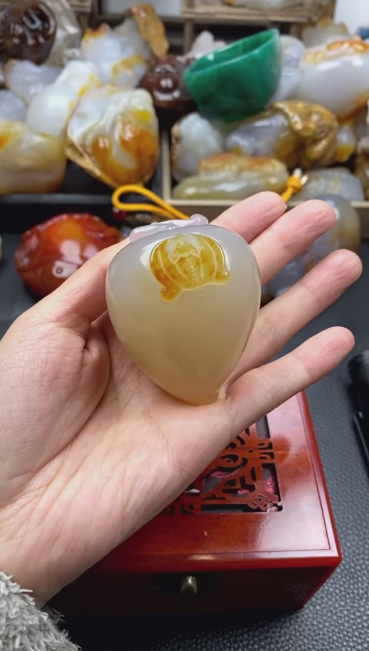 未镶嵌手把玛瑙/玉髓盗*狼00