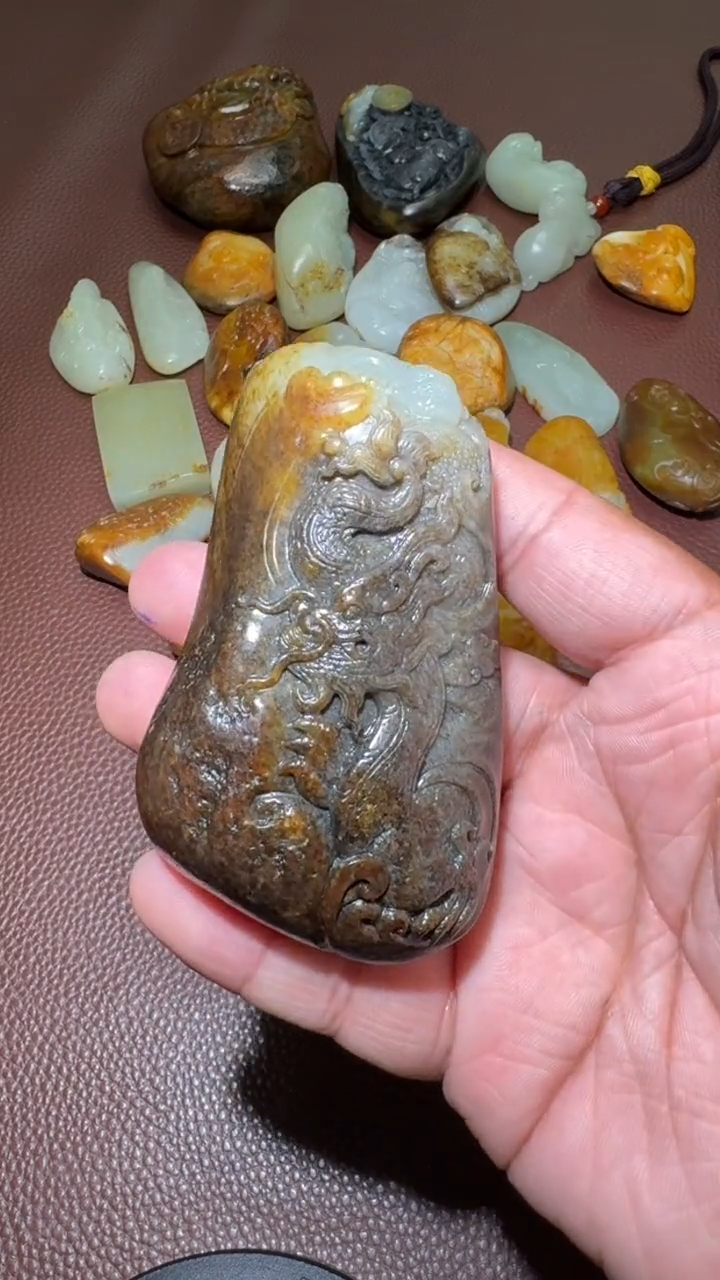 未镶嵌和田玉挂件和田玉