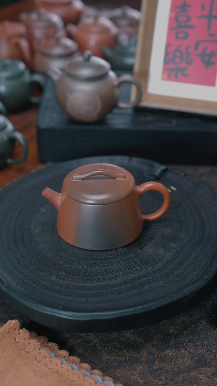 【闪购商品】窑变素身 吉祥小象云瓦壶