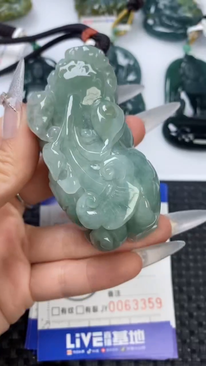 【闪购商品】翡翠颈饰未镶嵌111111111111111