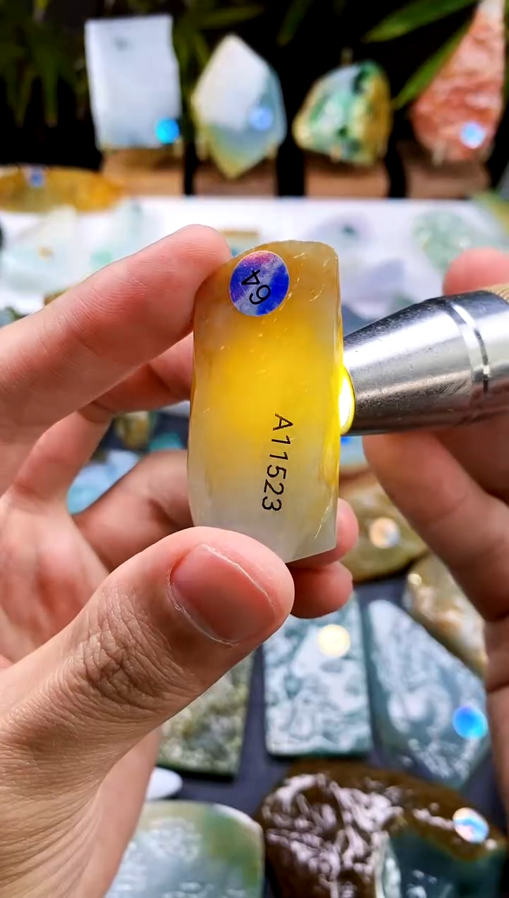 【闪购商品】定制翡翠未镶嵌翡翠
