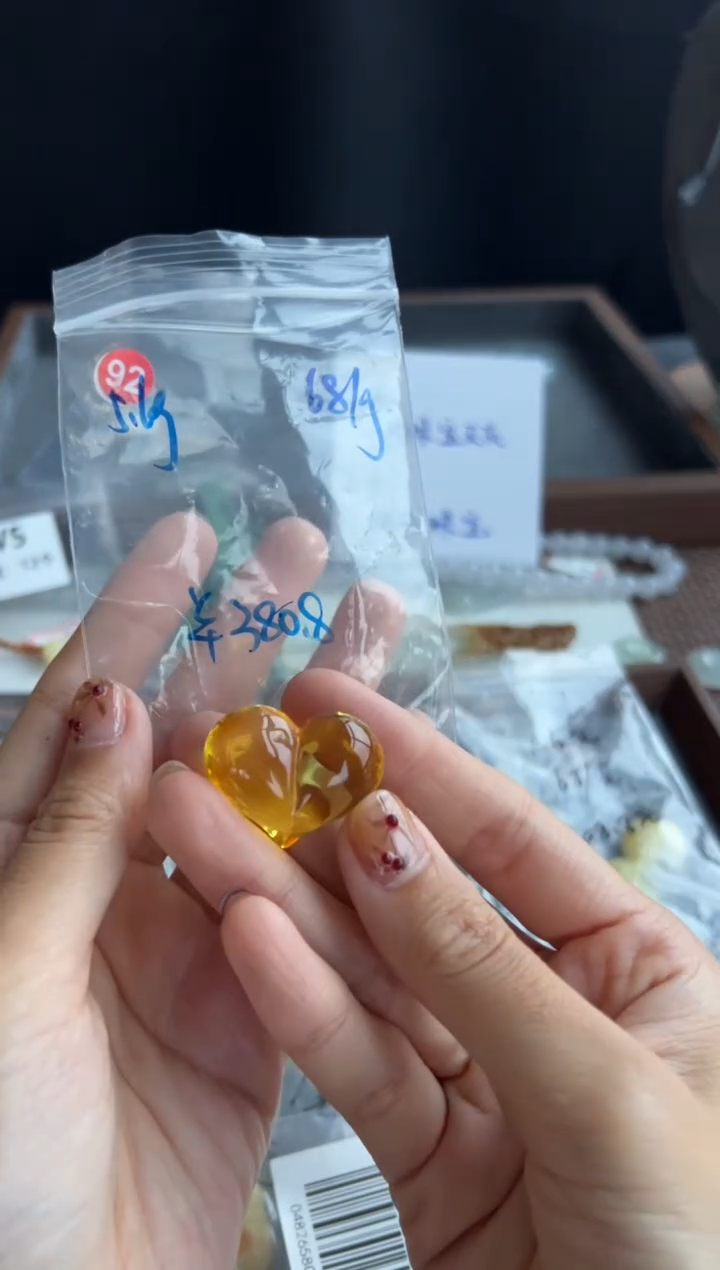 蜜蜡颈饰未镶嵌Y40号买断