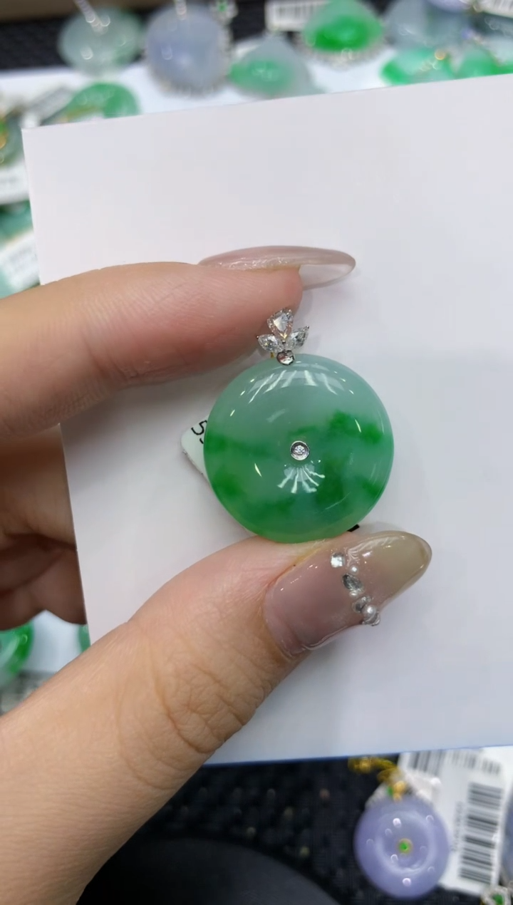 【闪购商品】翡翠颈饰18K金镶嵌222222222