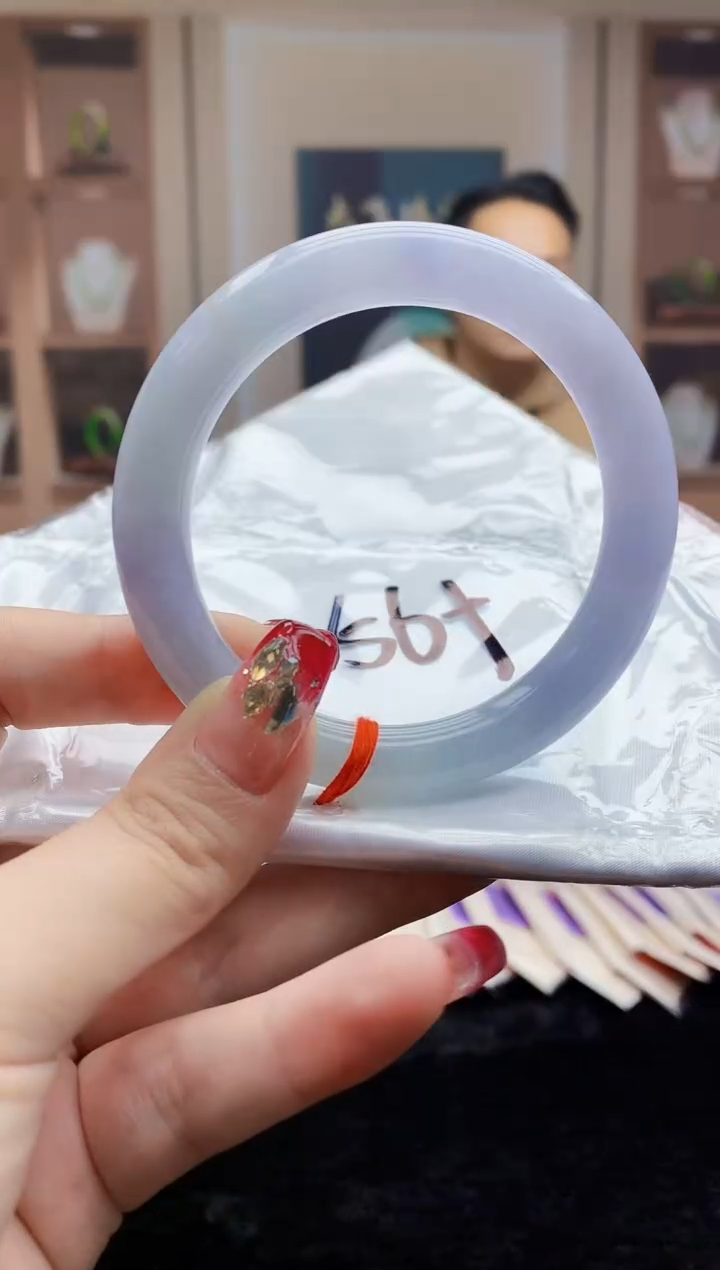 【闪购商品】翡翠手镯未镶嵌   H66-54