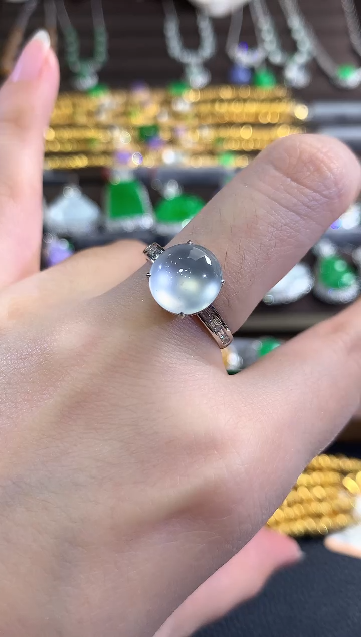 18K金镶嵌戒指翡翠b117   