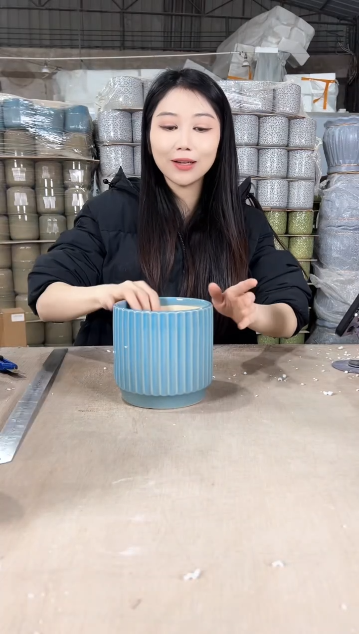 【闪购商品】陶瓷条纹湖水蓝15x14