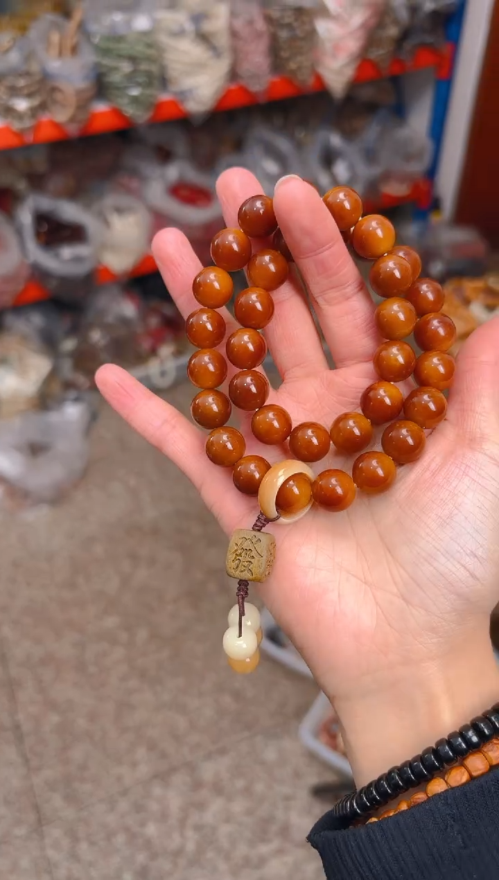 吊坠菩提根/象牙果深色栗子双圈 发字