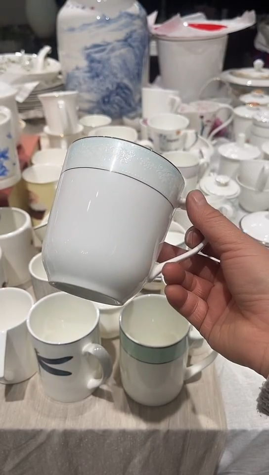 骨瓷2个杯子隆达骨瓷