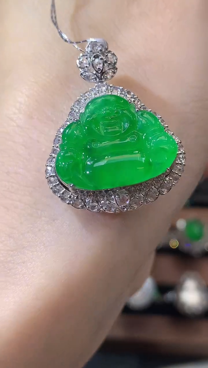 吊坠(不含链)18K金镶嵌翡翠D50