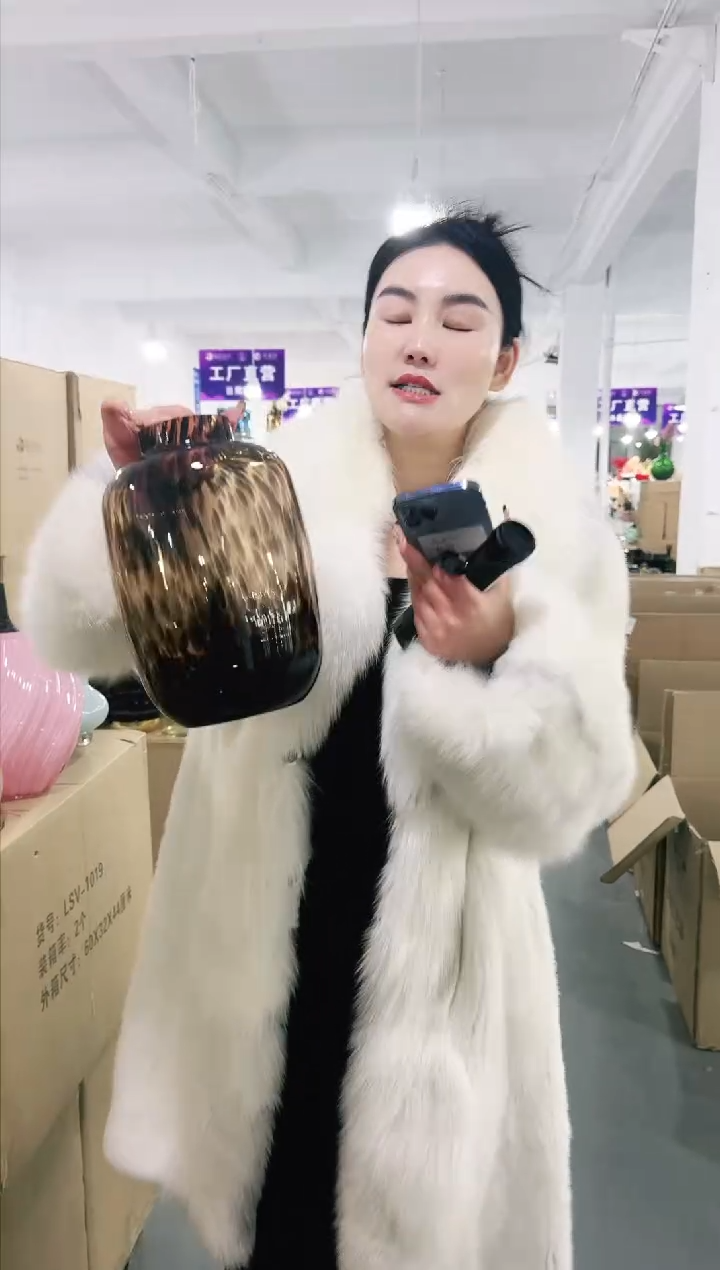 【闪购商品】无铅玻璃UU外贸花瓶微瑕-4R50