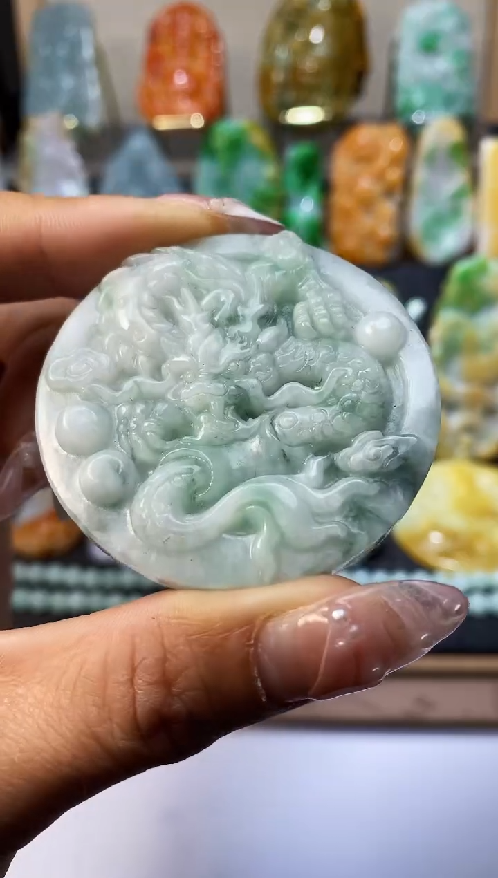 【闪购商品】翡翠颈饰未镶嵌翡翠A货