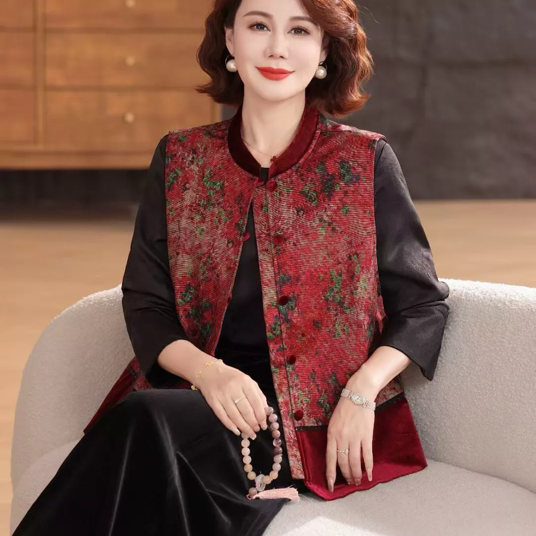 码胖妈妈装碎花拼接马甲2025秋新款中老年休闲百搭国风包扣马夹