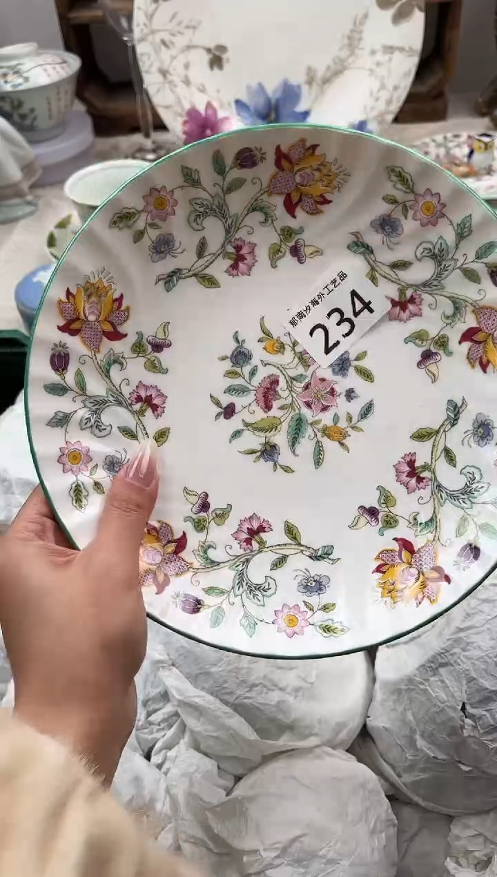 y****乐C          234