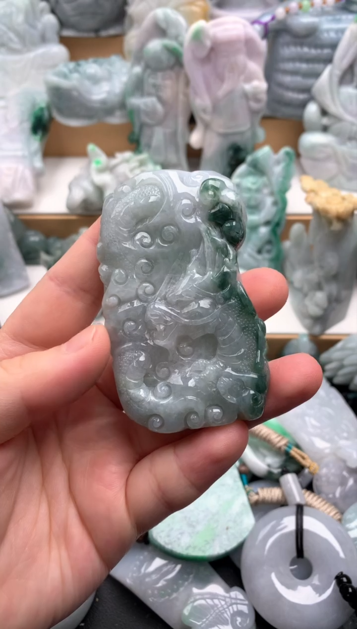 吊坠(不含链)未镶嵌翡翠1