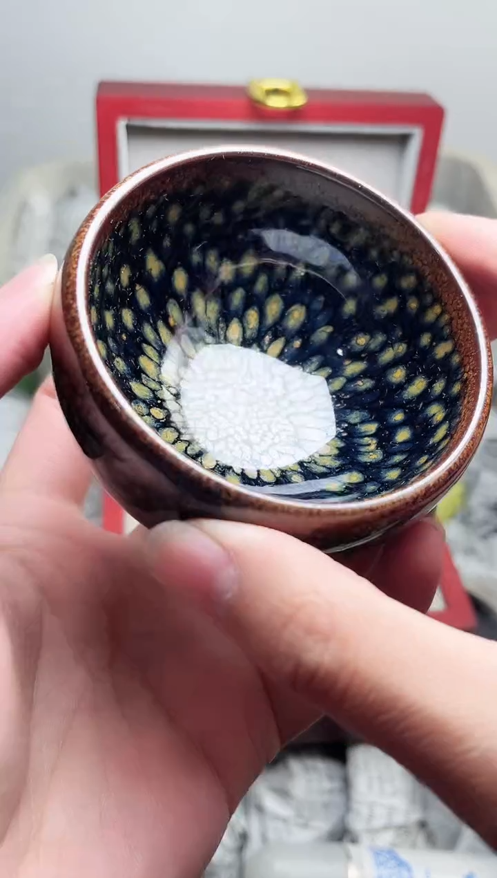 【闪购商品】茶盏带礼盒662高端茶器主人杯