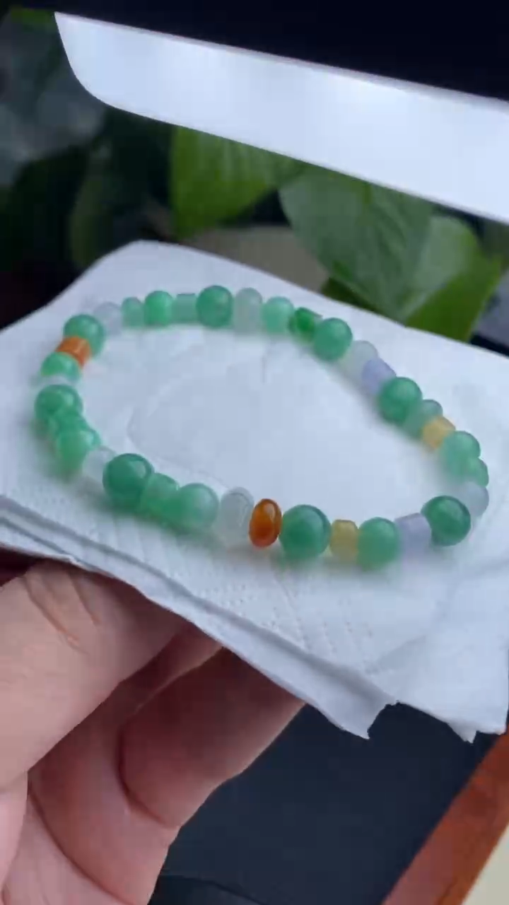 【闪购商品】翡翠挂件未镶嵌手串