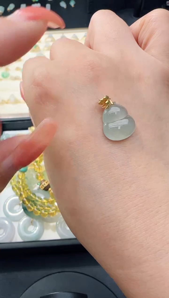 【闪购商品】翡翠颈饰18K金镶嵌TZG0115160