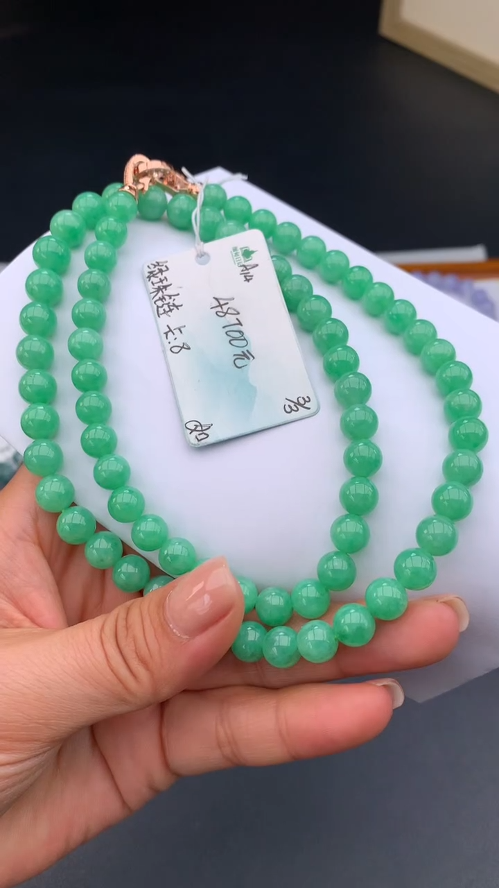 【闪购商品】翡翠手串未镶嵌女神节#送礼#，下单联系客服核对地址~