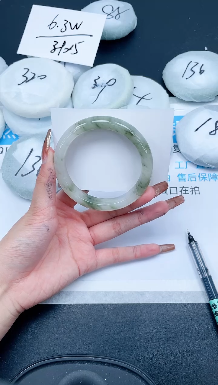 【闪购商品】石英质玉手镯未镶嵌484-60