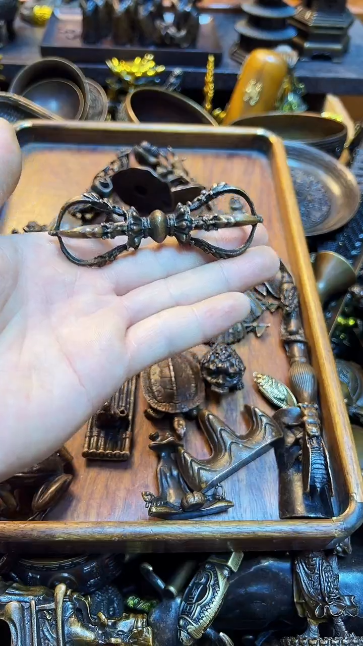 1案台摆件 物品摆件