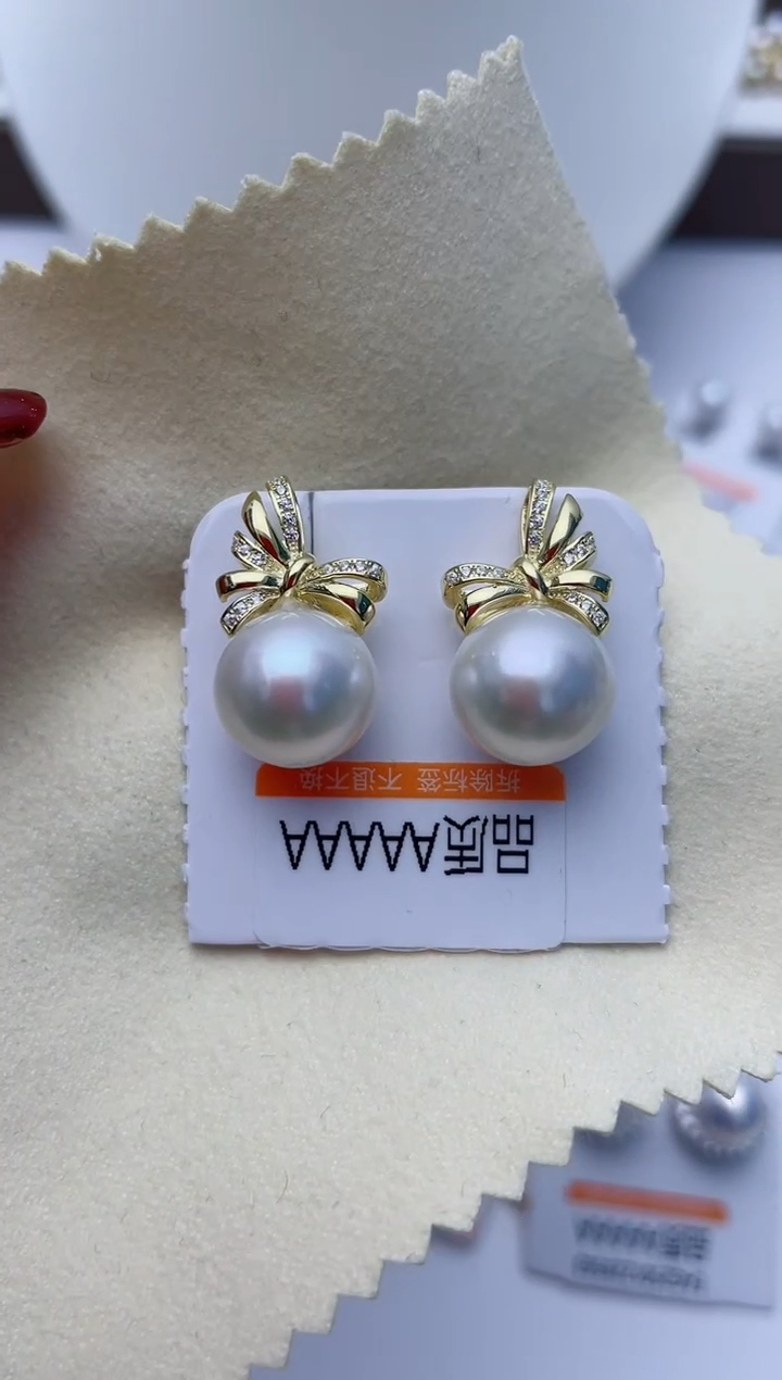 【闪购商品】淡水珍珠耳饰银S925镶嵌W30