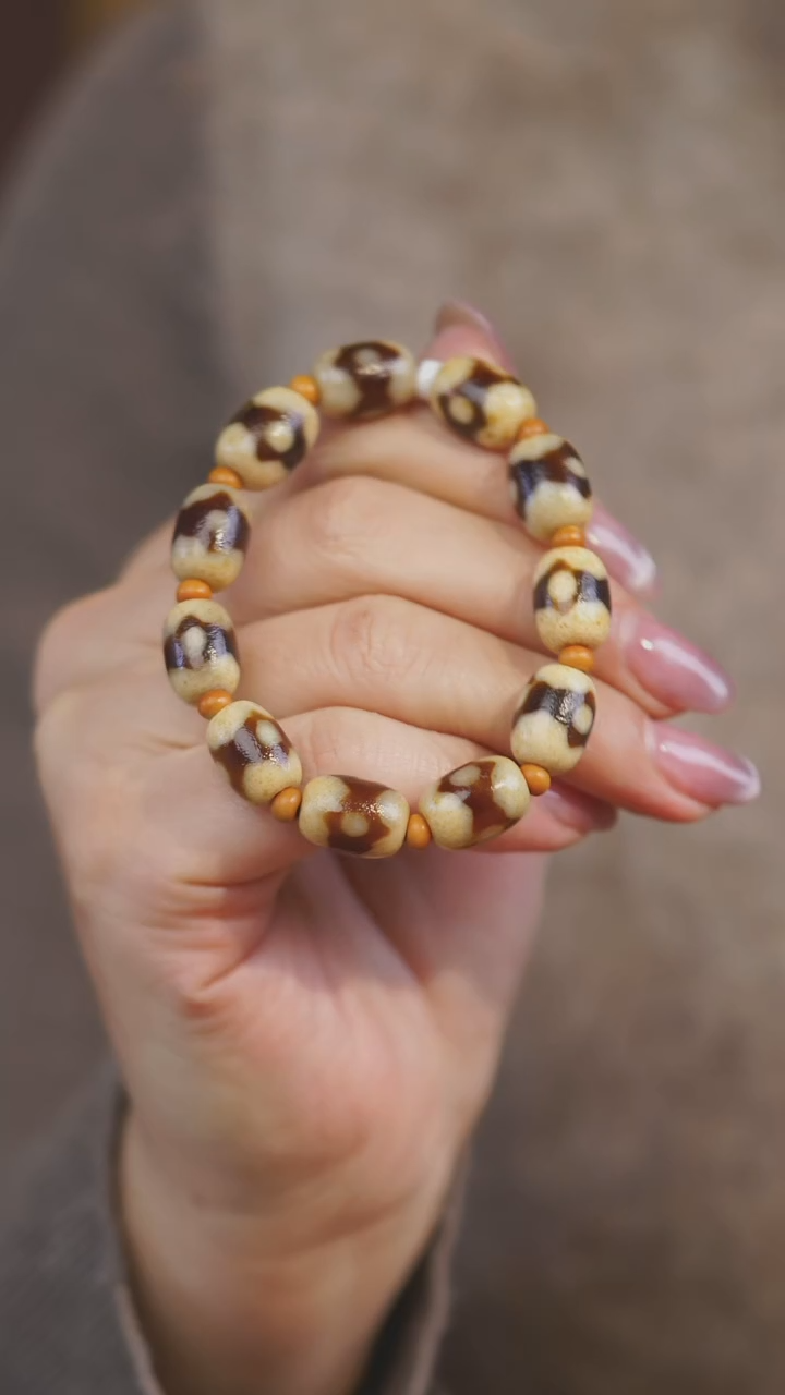 【闪购商品】玛瑙/玉髓手串未镶嵌多样性发一